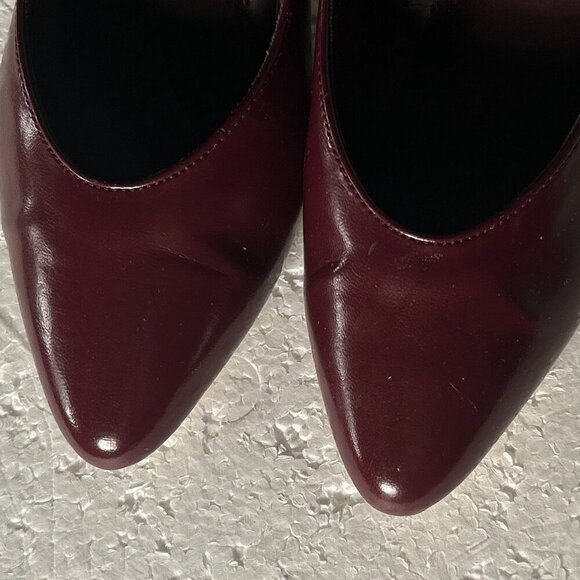 Bentley SZ 5.5 Burgundy pointed toe pump kitten heel Dressy Office Timeless Clos - Picture 6 of 12